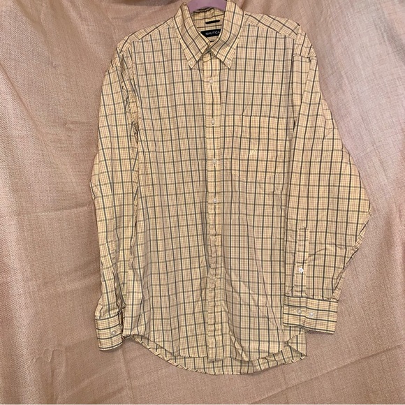 👔Men's NAUTICA Yellow Navy Blue & Pale Pink Plaid Button Long Sleeve size Large - Picture 1 of 4